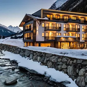 **** Hotel Modern Mountain Austria