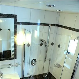 Bed & Breakfast Pension Bergfried Groedig