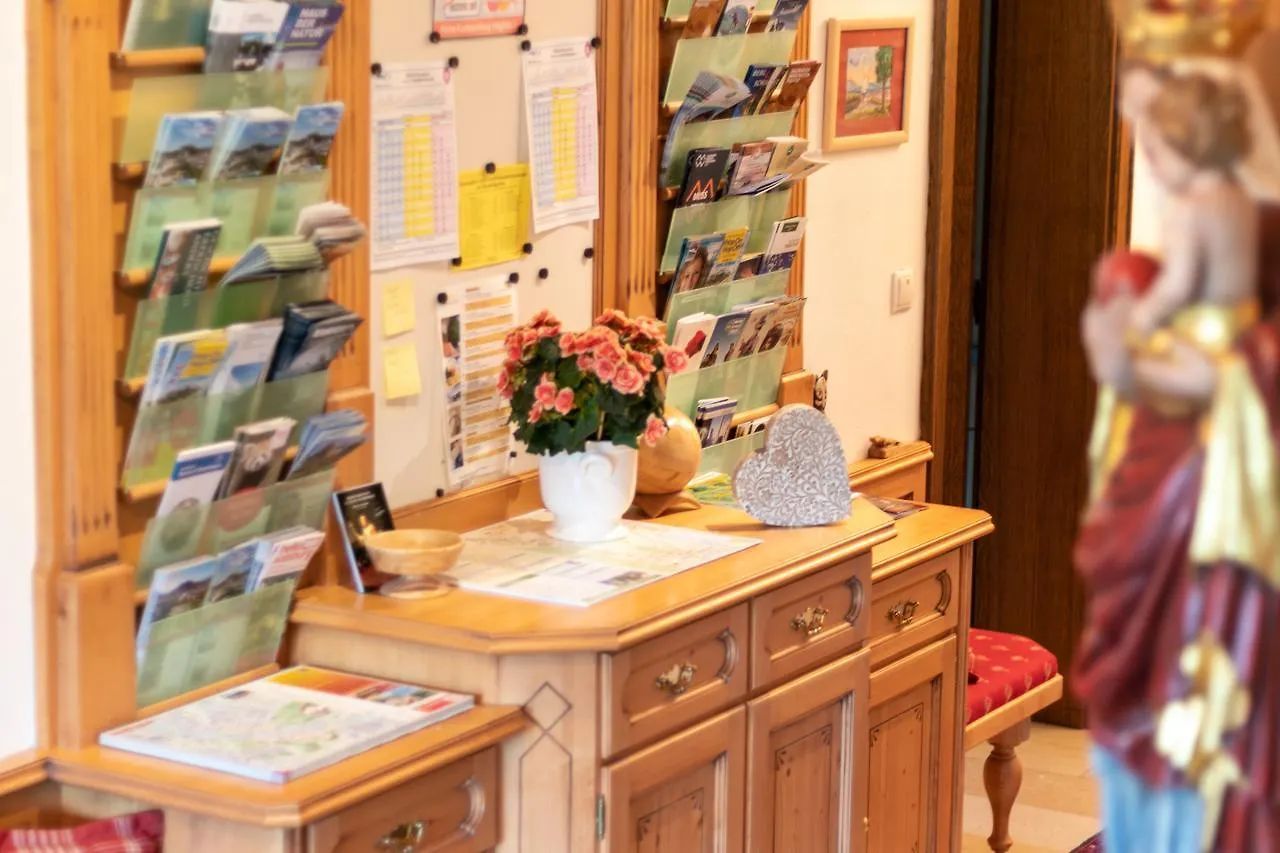 Pension Bergfried Groedig Bed & Breakfast Grodig